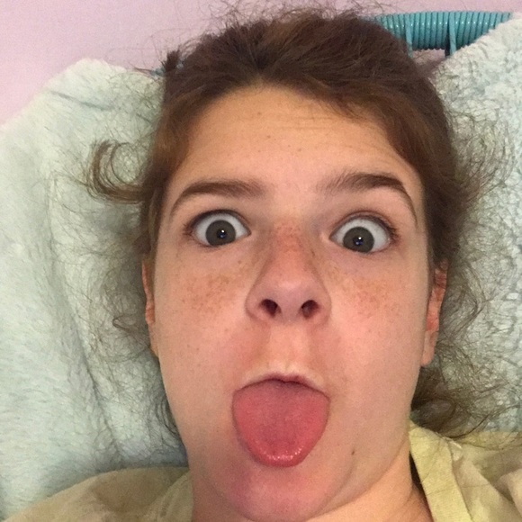 Meet your Posher, Josephina - Picture 1 of 1